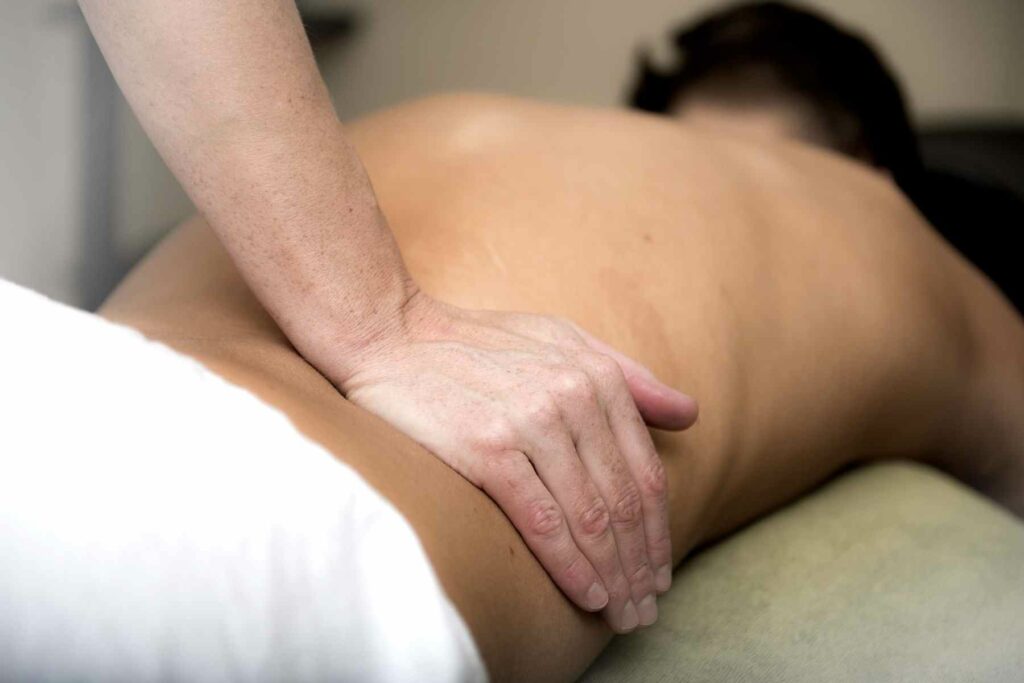 Un massage d'accueil est toujours proposé pour éveiller les sens